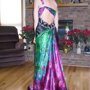 Classy one Shoulder black Satin gown